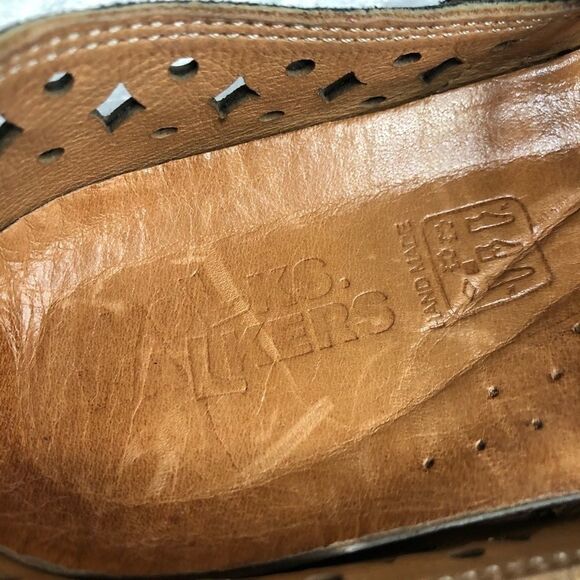 Volks Walker Mary Jane Cut Out Leather Handmade - Picture 3 of 7